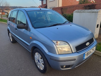 Used Ford Fusion 2005 for sale - 78521966: Photo