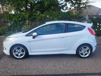 Used Ford Fiesta 2012 for sale - 79859300: Photo