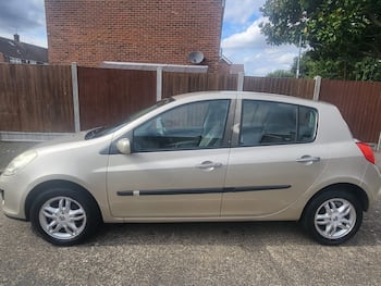 Used Renault Clio 2006 for sale - 79746293: Photo