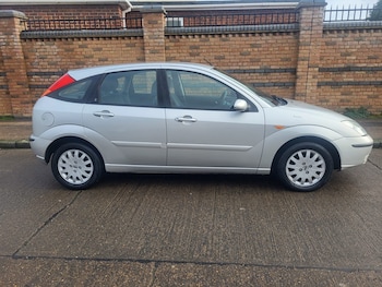 Used Ford Focus 2003 for sale - 78521932: Photo