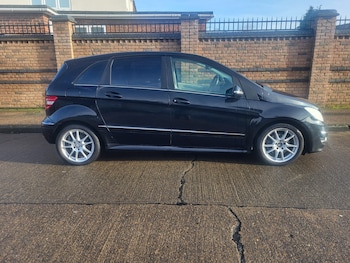 Used Mercedes-Benz B Class 2009 for sale - 78521472: Photo