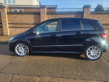Used Mercedes-Benz B Class 2009 for sale - 79069051: Photo
