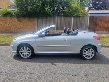 Used Peugeot 206 2006 for sale - 79177042: Photo