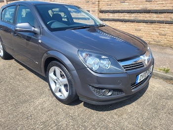 Used Vauxhall Astra 2010 for sale - 78961480: Photo
