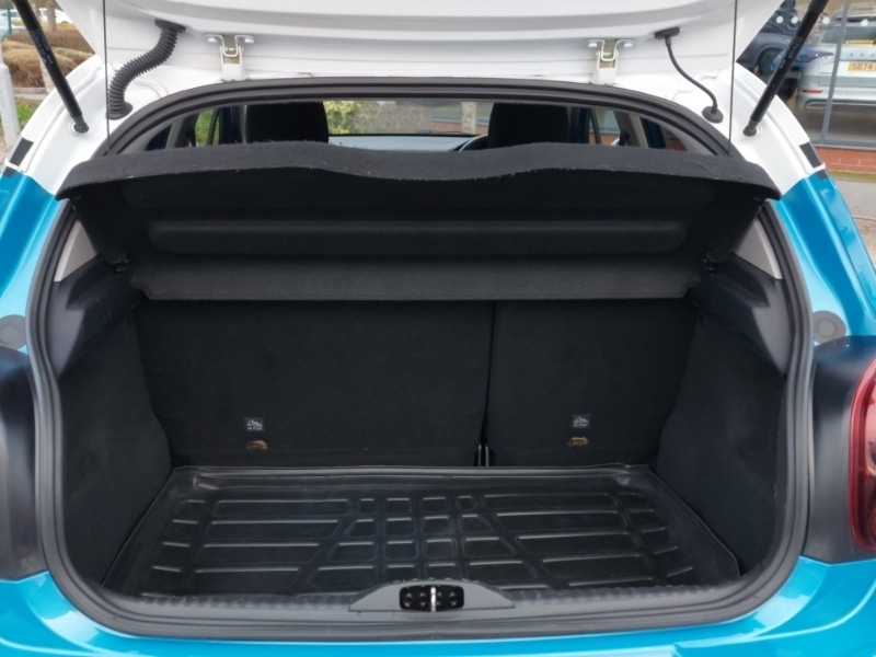 Used Citroen C3 2017 for sale - 76707854: Photo 8