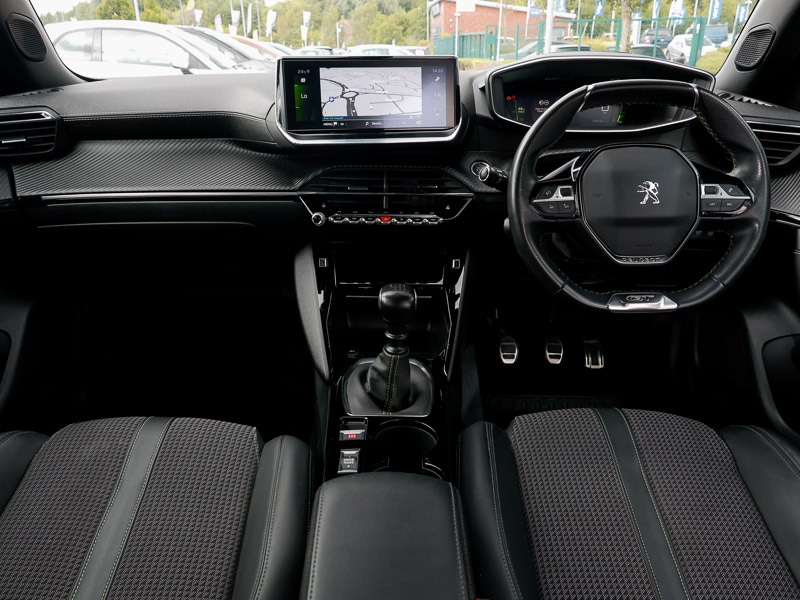 Used Peugeot 2008 2020 for sale - 76736898: Photo 2