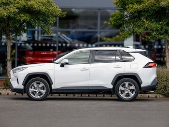 Used Toyota RAV4 2021 for sale - 75732101: Photo