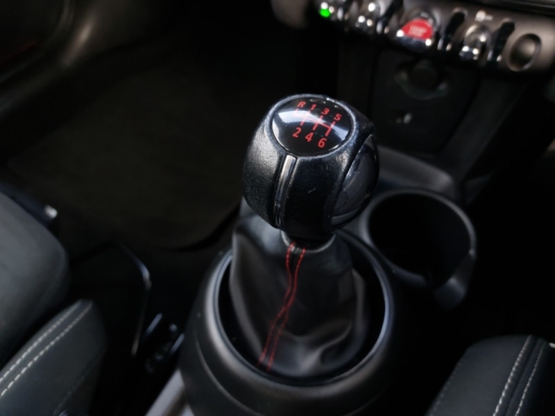 Used MINI Hatch 2020 for sale - 77311637: Photo 12