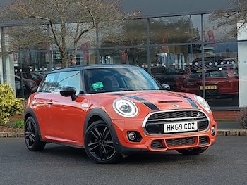 Used MINI Hatch 2020 for sale - 77311637: Photo