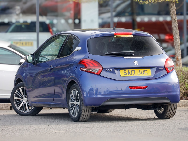 Used Peugeot 208 2017 for sale - 78202791: Photo 3