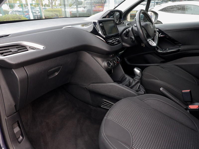 Used Peugeot 208 2017 for sale - 78202791: Photo 5