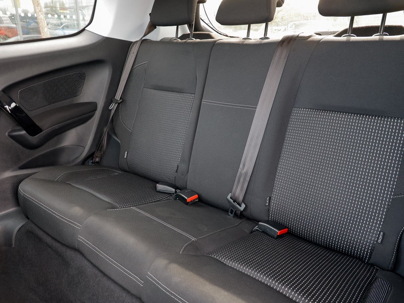 Used Peugeot 208 2017 for sale - 78202791: Photo 6