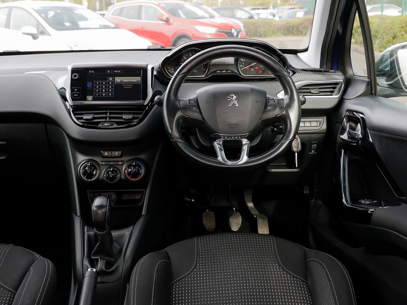 Used Peugeot 208 2017 for sale - 78202791: Photo 7