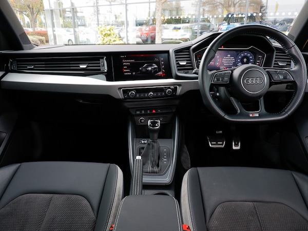 Used Audi A1 2020 for sale - 76308968: Photo 2