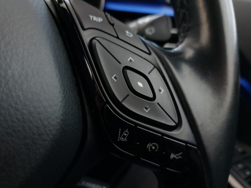 Used Toyota C-HR 2018 for sale - 76343451: Photo 14