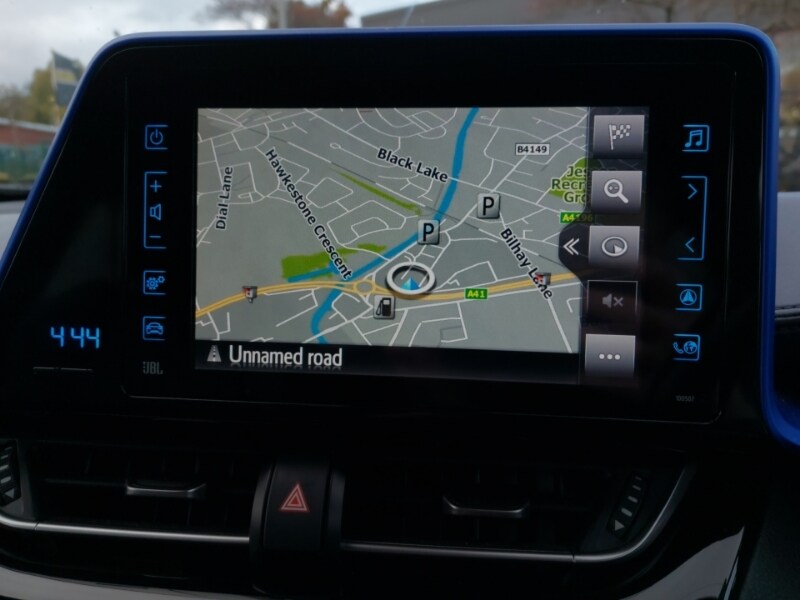 Used Toyota C-HR 2018 for sale - 76343451: Photo 19