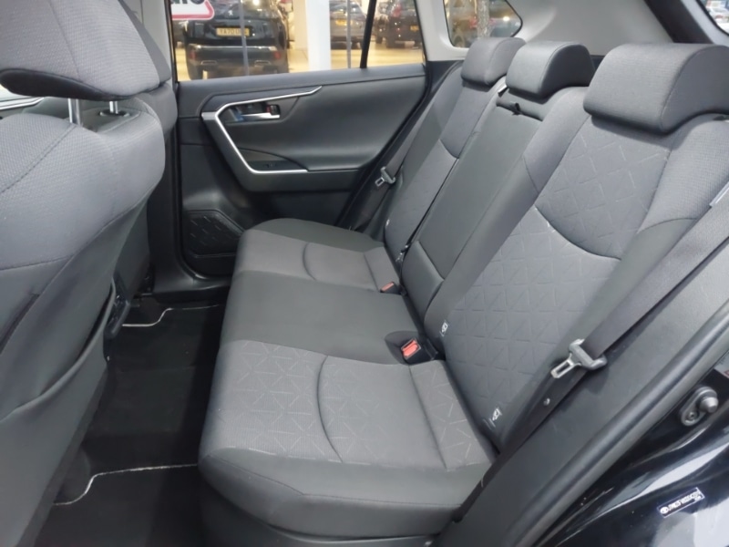 Used Toyota RAV4 2020 for sale - 77070128: Photo 6