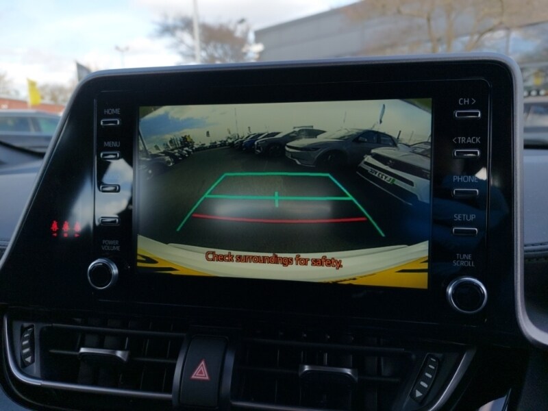 Used Toyota C-HR 2023 for sale - 77652339: Photo 12