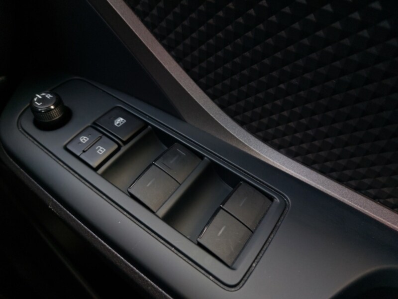 Used Toyota C-HR 2023 for sale - 77652339: Photo 18