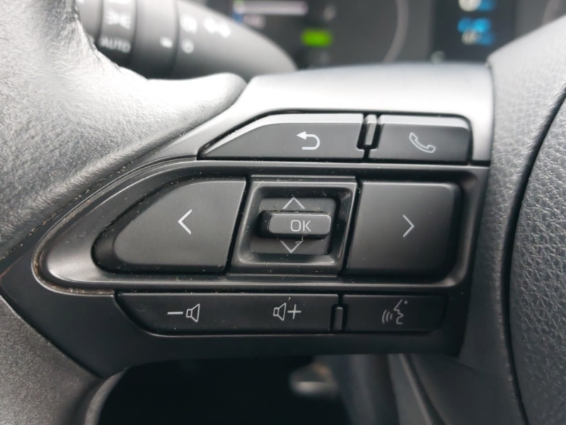 Used Mazda Mazda2 HYBRID 2024 for sale - 76583550: Photo 13