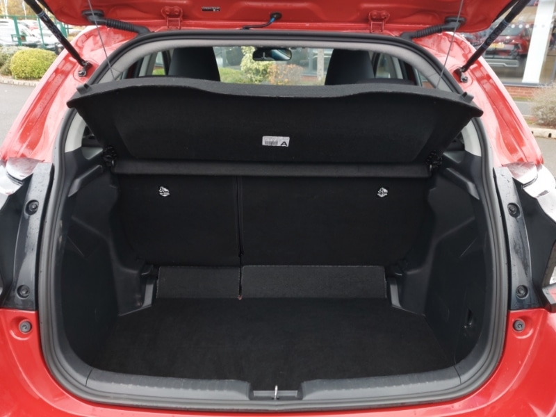 Used Mazda Mazda2 HYBRID 2024 for sale - 76583550: Photo 8