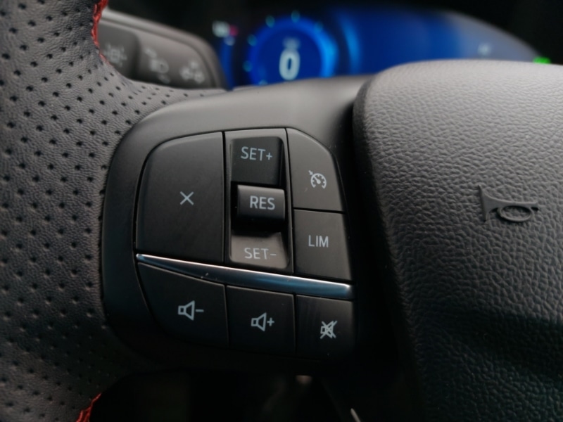 Used Ford Kuga 2023 for sale - 77731337: Photo 17