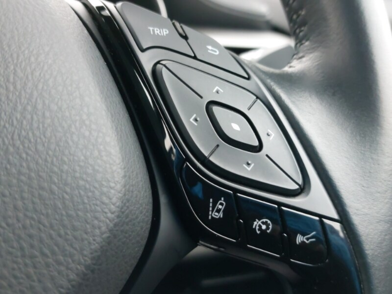 Used Toyota C-HR 2022 for sale - 76238195: Photo 14