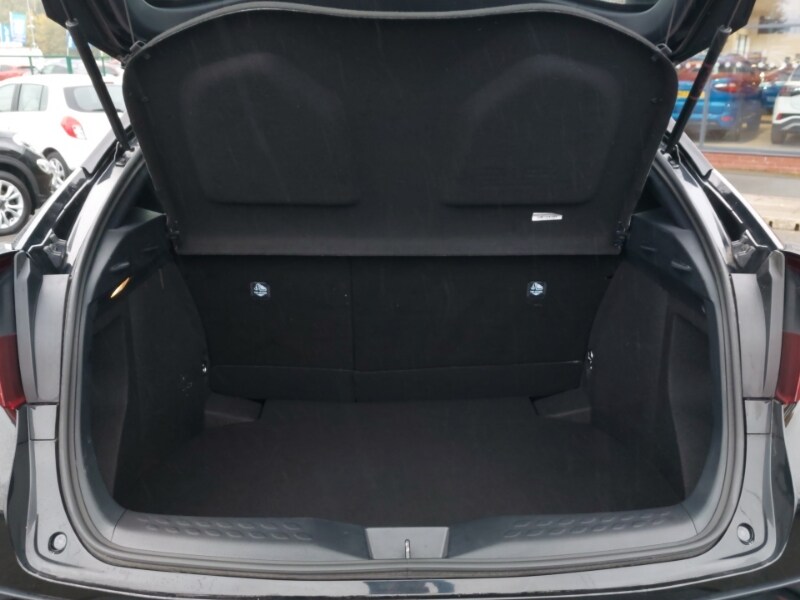 Used Toyota C-HR 2022 for sale - 76238195: Photo 8