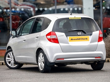 Used Honda Jazz 2013 for sale - 77623831: Photo