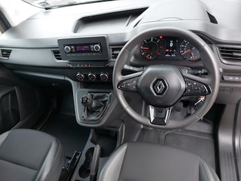 Used Renault Kangoo 2024 for sale - 79356827: Photo