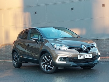 Used Renault Captur 2018 for sale - 77308000: Photo