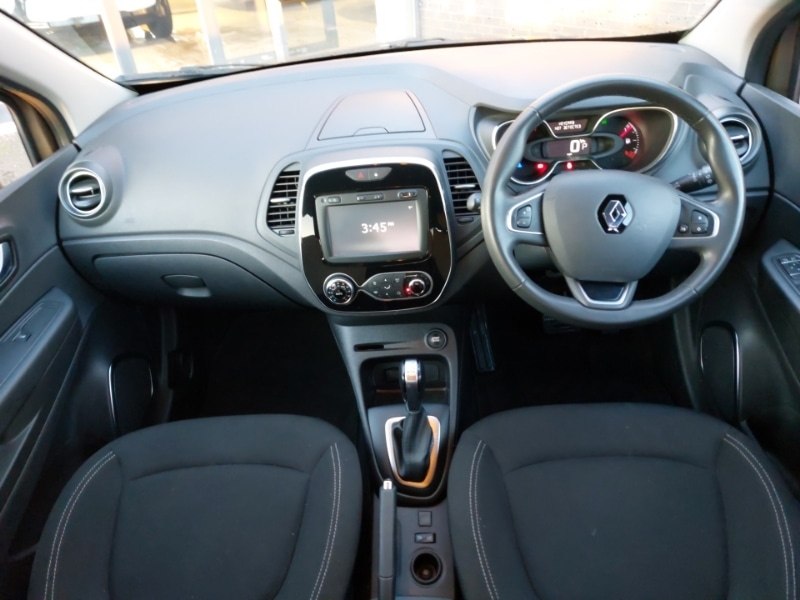 Used Renault Captur 2018 for sale - 77308000: Photo 2