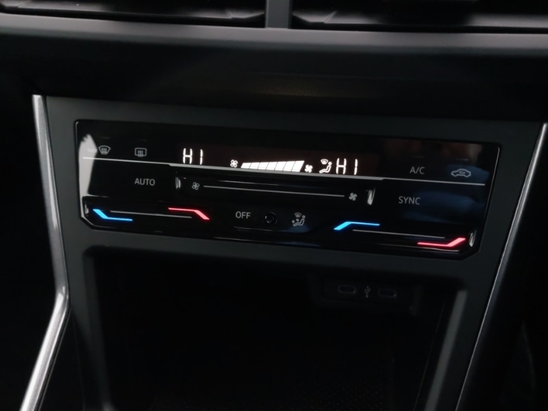 Used Volkswagen Polo 2023 for sale - 77448823: Photo 17