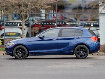 Used BMW 1 Series 2018 for sale - 77012562: Photo