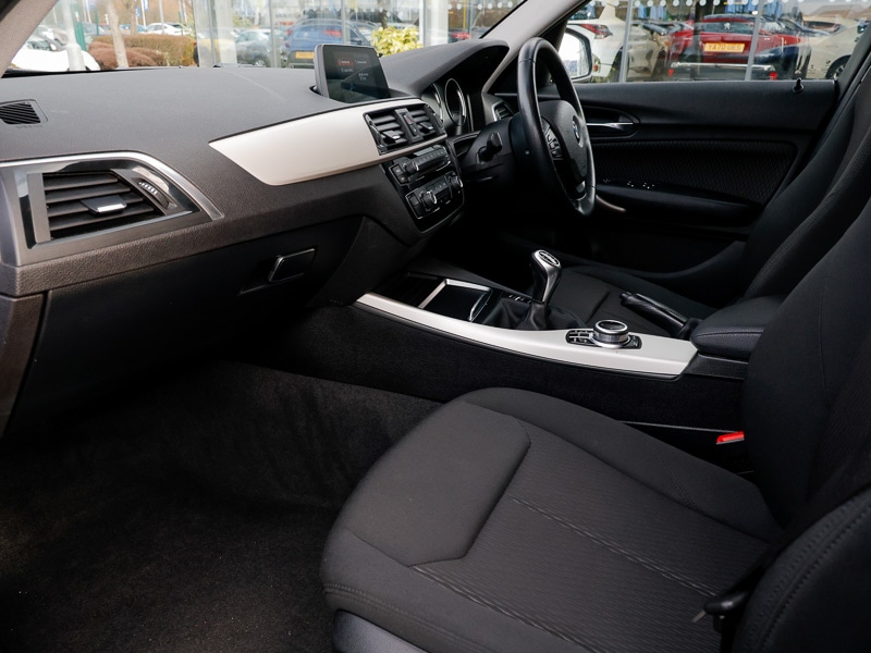 Used BMW 1 Series 2018 for sale - 77012562: Photo 5