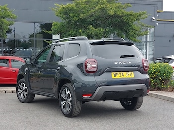 Used Dacia Duster 2024 for sale - 79207405: Photo