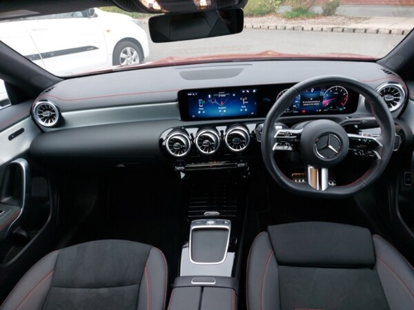 Used Mercedes-Benz CLA 2024 for sale - 76221296: Photo 2