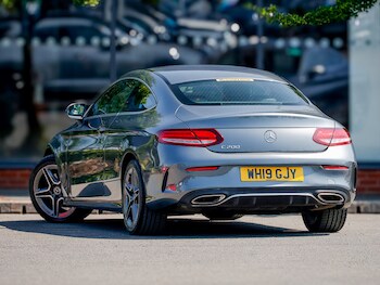 Used Mercedes-Benz C Class 2019 for sale - 79361115: Photo