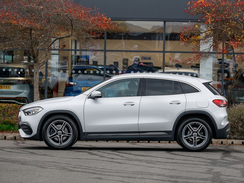 Used Mercedes-Benz GLA 2022 for sale - 76636535: Photo 4