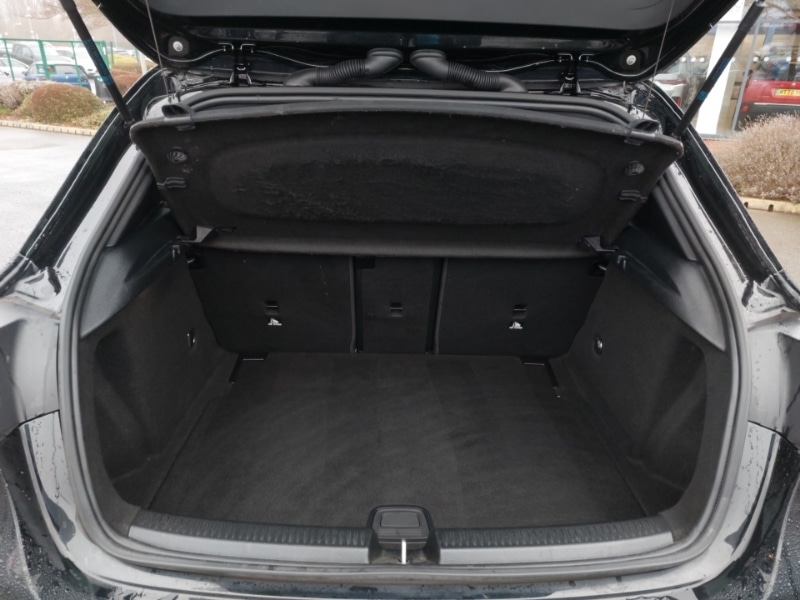 Used Mercedes-Benz A-Class 2019 for sale - 77664231: Photo 8