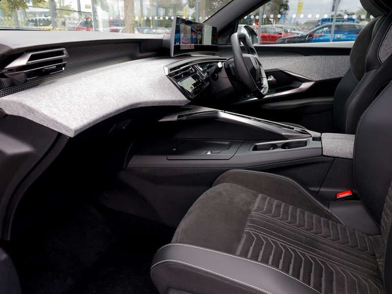 Used Peugeot 3008 2024 for sale - 76335511: Photo 5