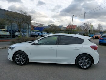 Used Ford Focus 2023 for sale - 78225321: Photo