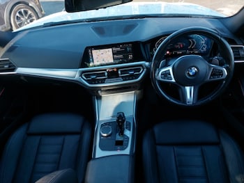 Used BMW 3 Series 2021 for sale - 76335533: Photo
