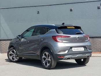Used Renault Captur 2021 for sale - 75640682: Photo