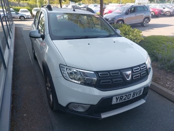 Used Dacia Sandero Stepway 2020 for sale - 79171426: Photo