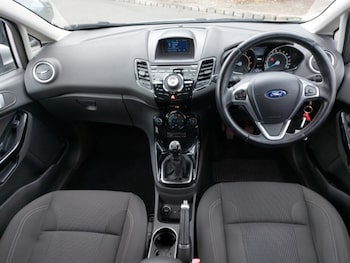 Used Ford Fiesta 2016 for sale - 79315650: Photo