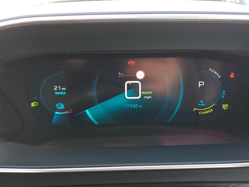 Used Peugeot 2008 2022 for sale - 77047198: Photo 18