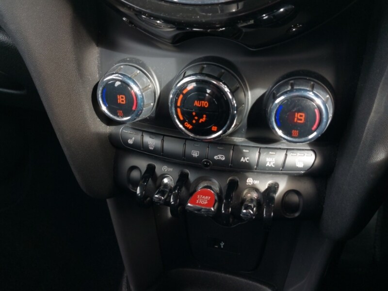 Used MINI One 2019 for sale - 76199459: Photo 16