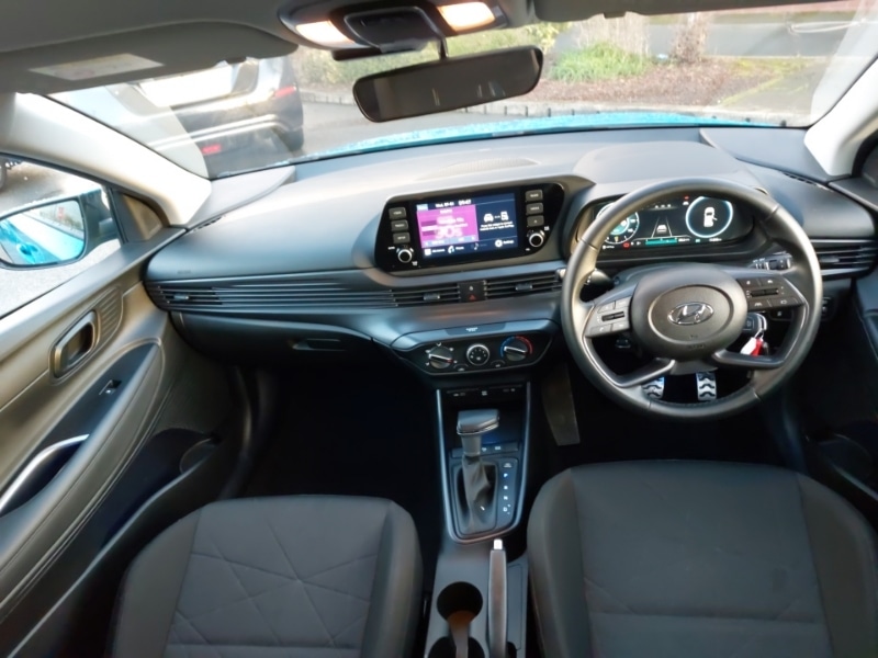 Used Hyundai BAYON 2023 for sale - 77126185: Photo 2