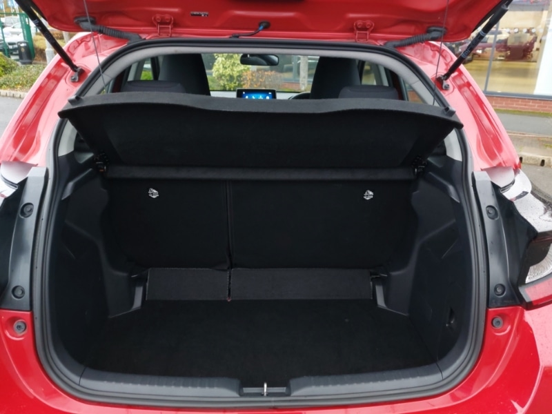 Used Mazda Mazda2 HYBRID 2024 for sale - 76471699: Photo 8